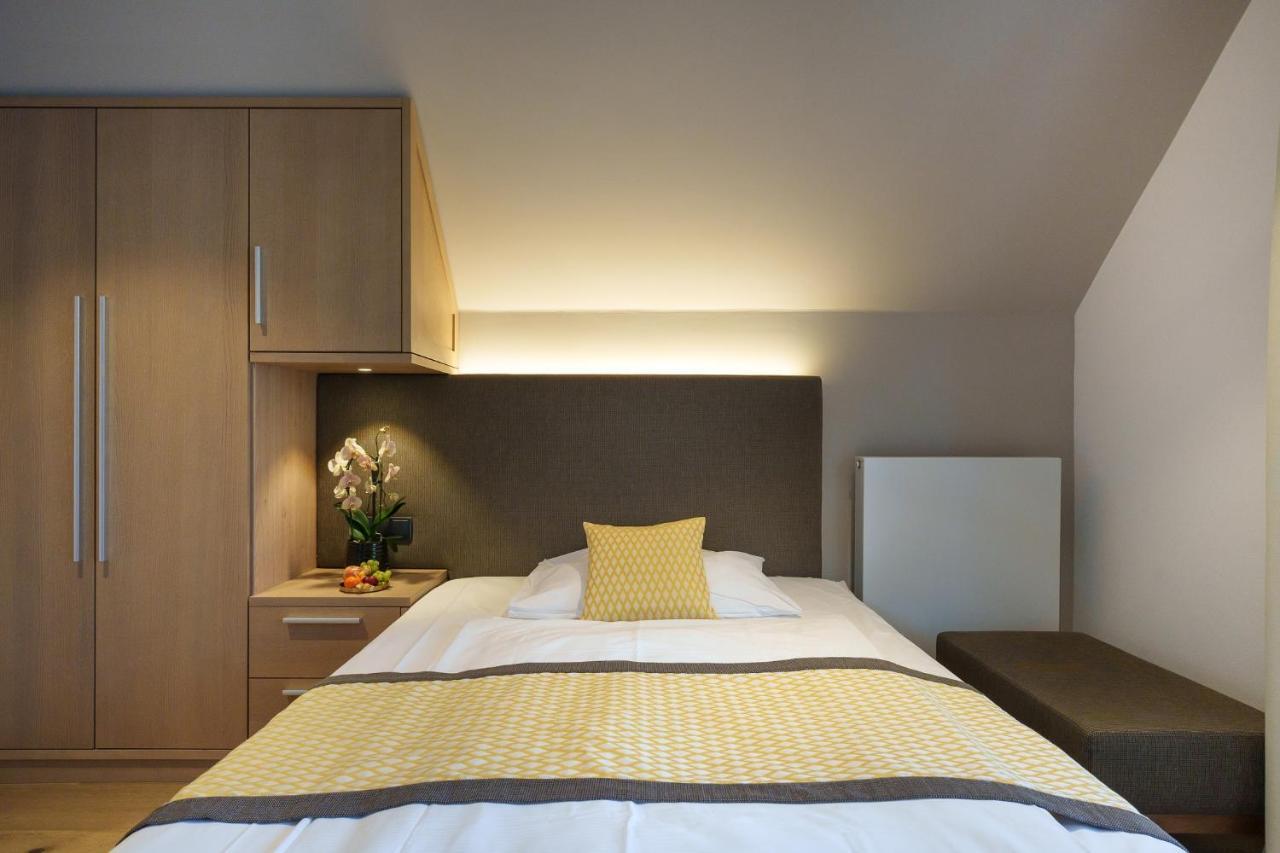 Hotel Turmhof Gumpoldskirchen Bagian luar foto